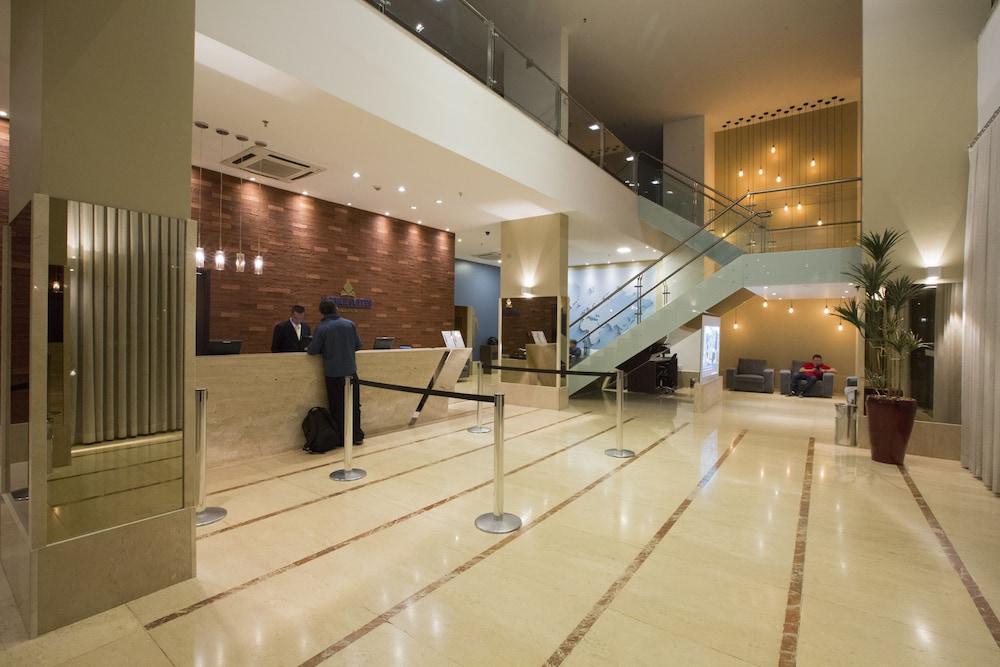 Nobile Monumental Hotel